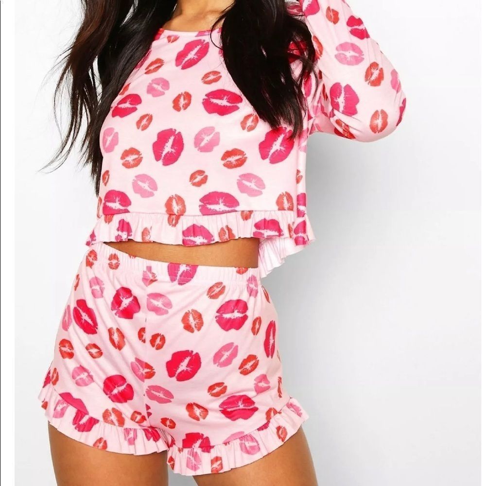 “Kisses” Sleepwear 2PC Set